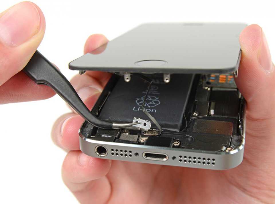 Замена дисплея iPhone 5